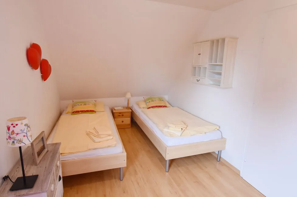 Bild - Moderne Haushälfte in Alt Westerland