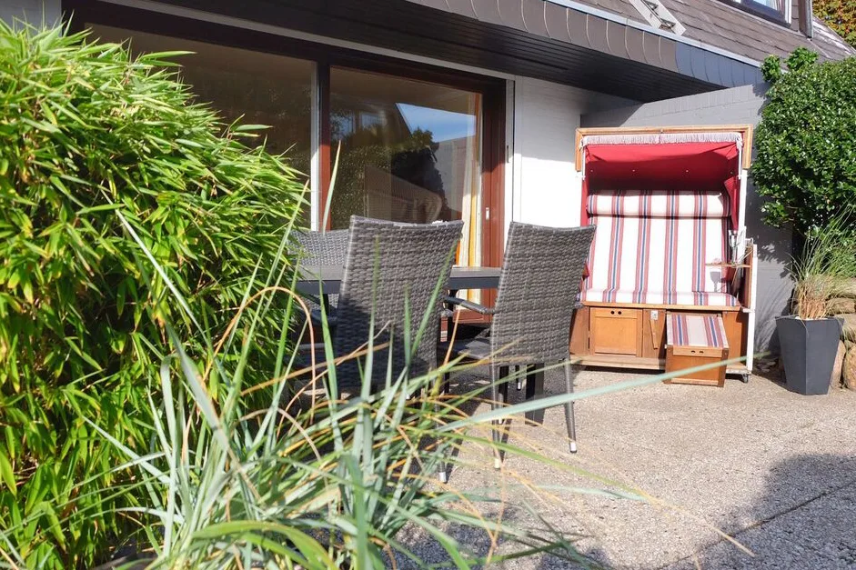 Bild - Moderne Haushälfte in Alt Westerland