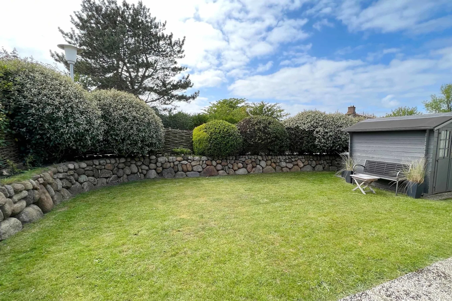 Bild - Moderne Haushälfte in Alt Westerland