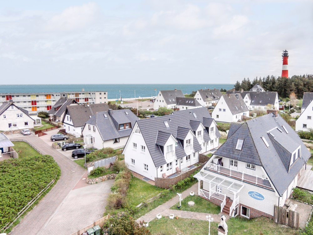 Bild - Geschmackvolle Haushälfte mit Blick auf den Leuchtturm im Herzen von Hörnum (Dauerwohnraum)