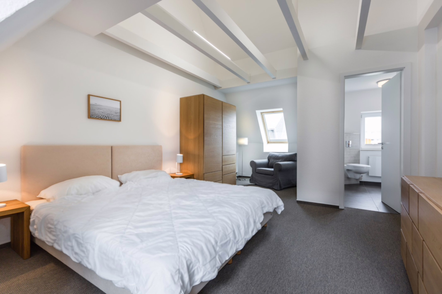 Bild - Geschmackvolle Haushälfte mit Blick auf den Leuchtturm im Herzen von Hörnum (Dauerwohnraum)