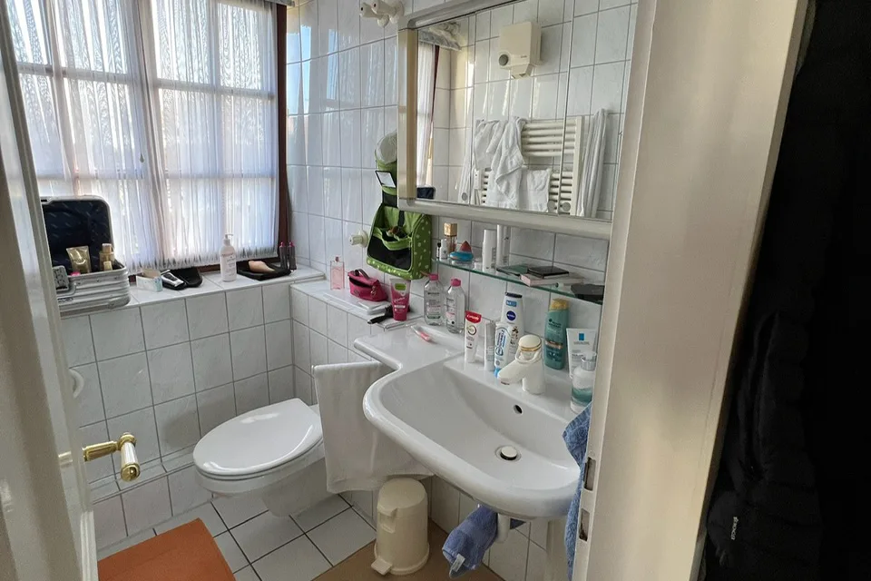 Bild - Reetgedeckte Eigentumswohnung am Wenningstedter Dorfteich