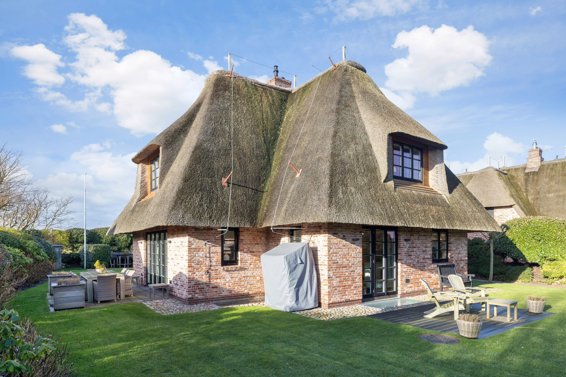 Bild - Luxuriöses Einzelhaus mit Blick auf das Wattenmeer