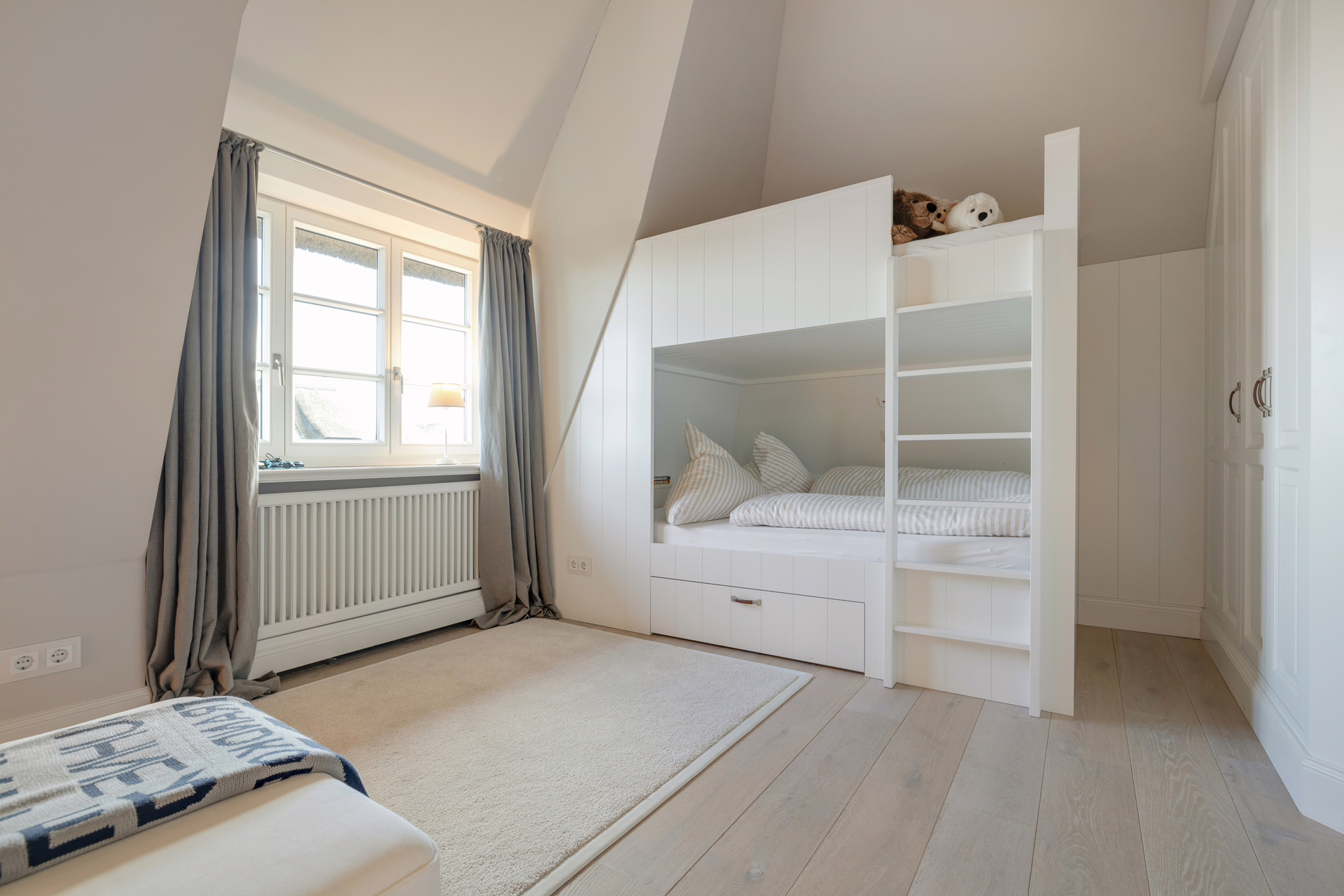 Bild - Luxuriöses Einzelhaus mit Blick auf das Wattenmeer