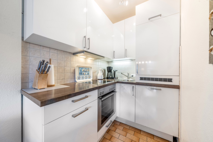 Bild - Doppelhaushälfte mit zwei Wohnungen in zentraler Lage von Westerland