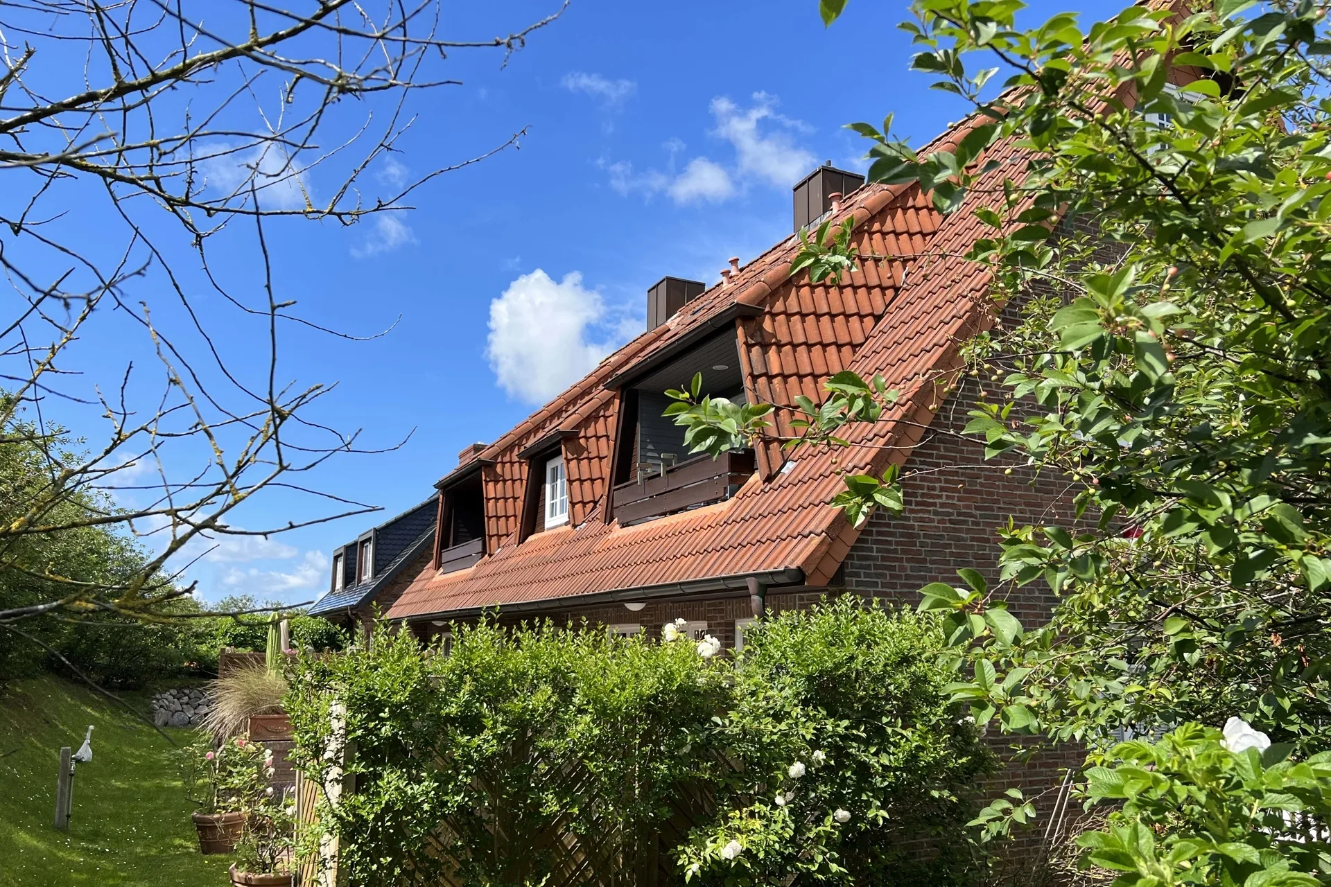 1 - Helle, moderne 3-Zimmer-Wohnung mit Süd-Westloggia in Munkmarsch