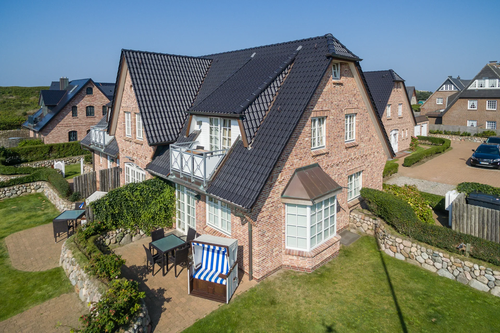 Bild - Hochwertige Erdgeschosswohnung mit sonniger Terrasse in strandnaher Lage von Westerland