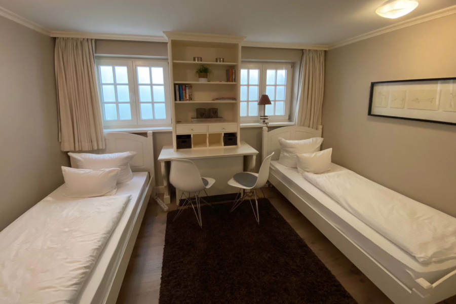 SZu - Reetgedecktes Hausteil in zurückgezogener Lage von Kampen