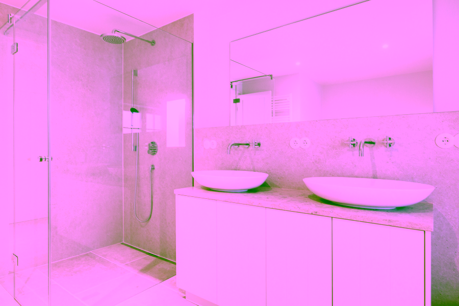 Bild - Großzügiges Neubau-Doppelhaus unter Reet in toller Lage von Wenningstedt