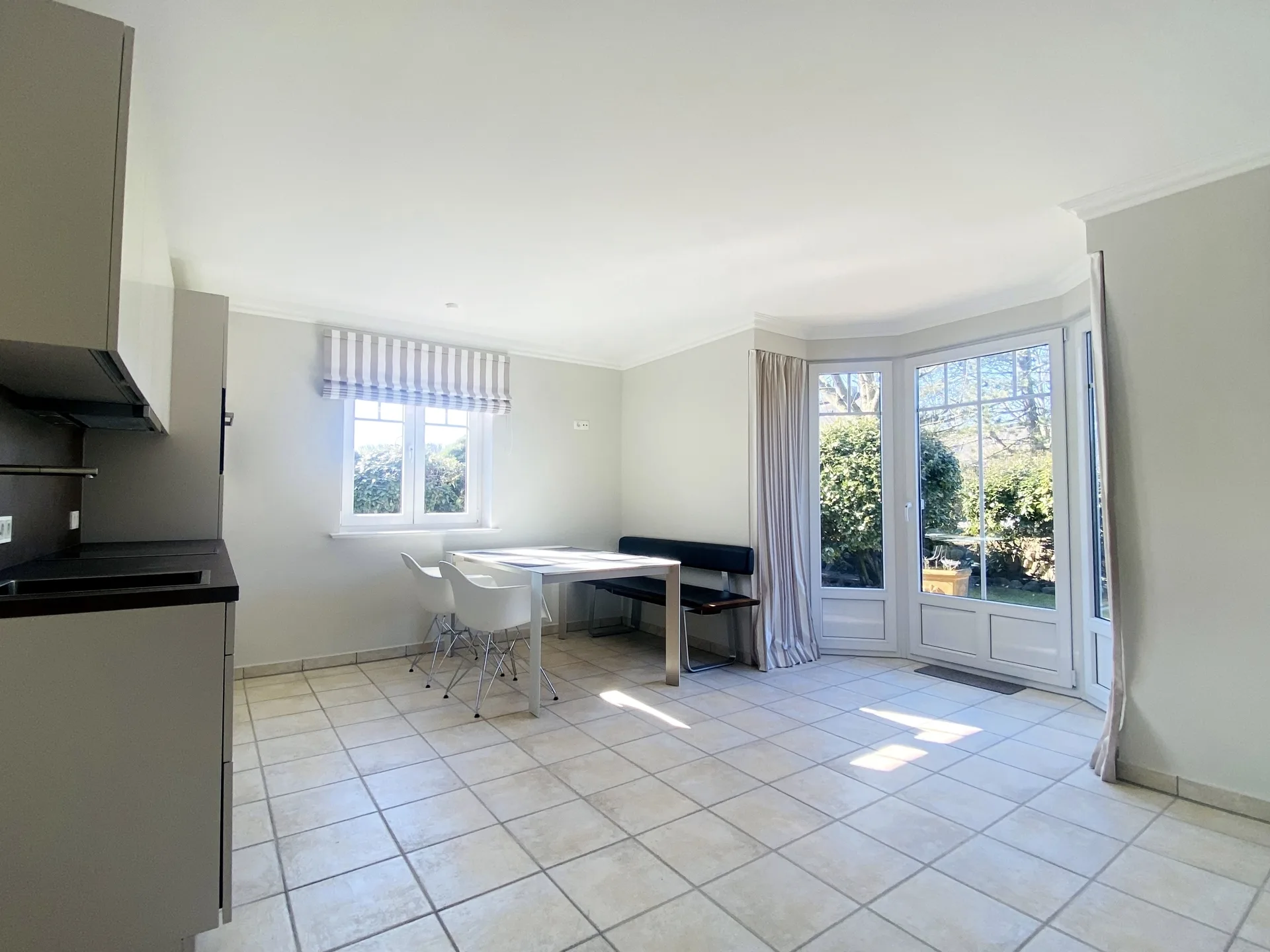 Bild - Ferienwohnung mit Süd-West Terrasse und zwei Bädern
