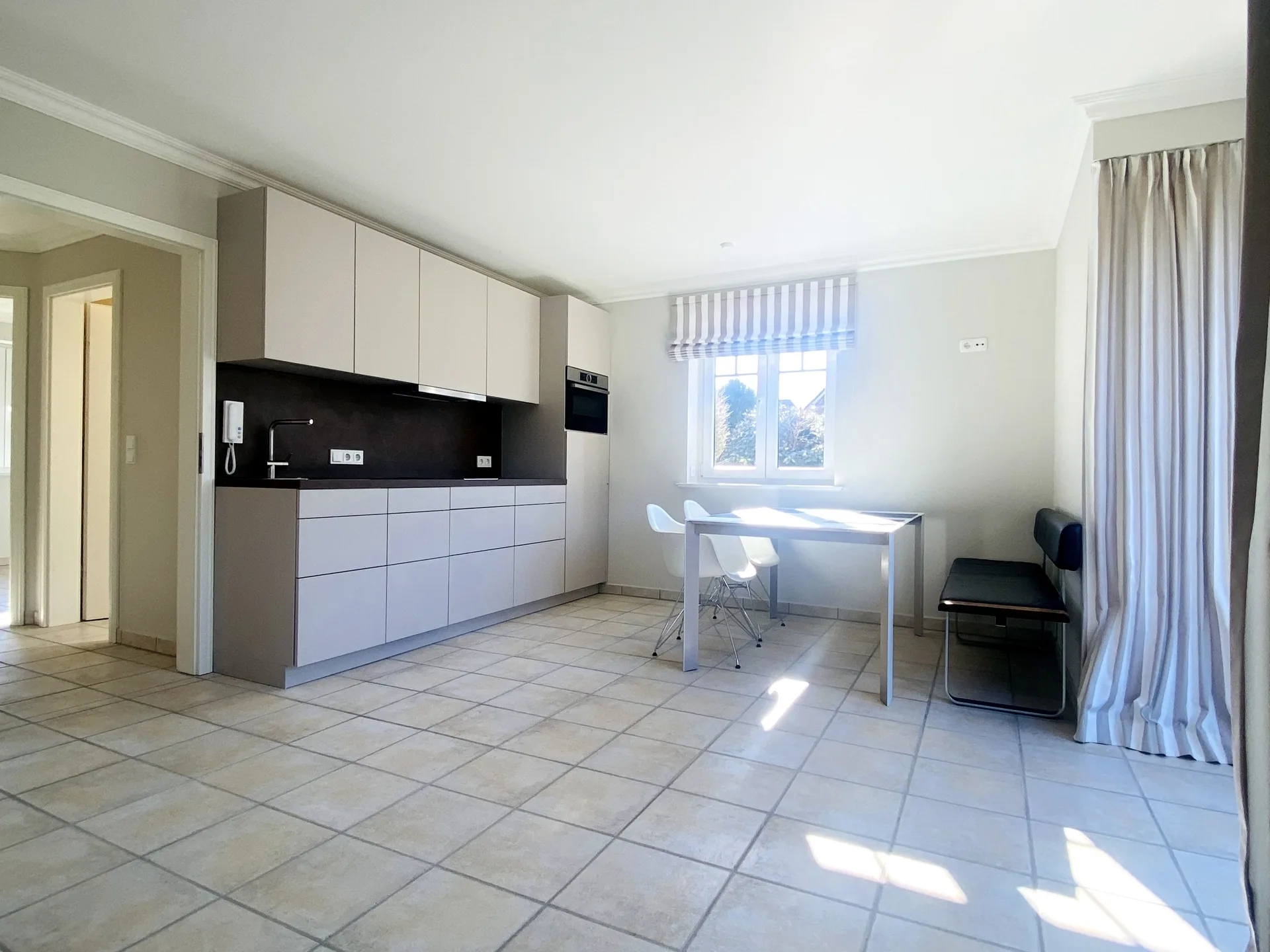 Bild - Ferienwohnung mit Süd-West Terrasse und zwei Bädern
