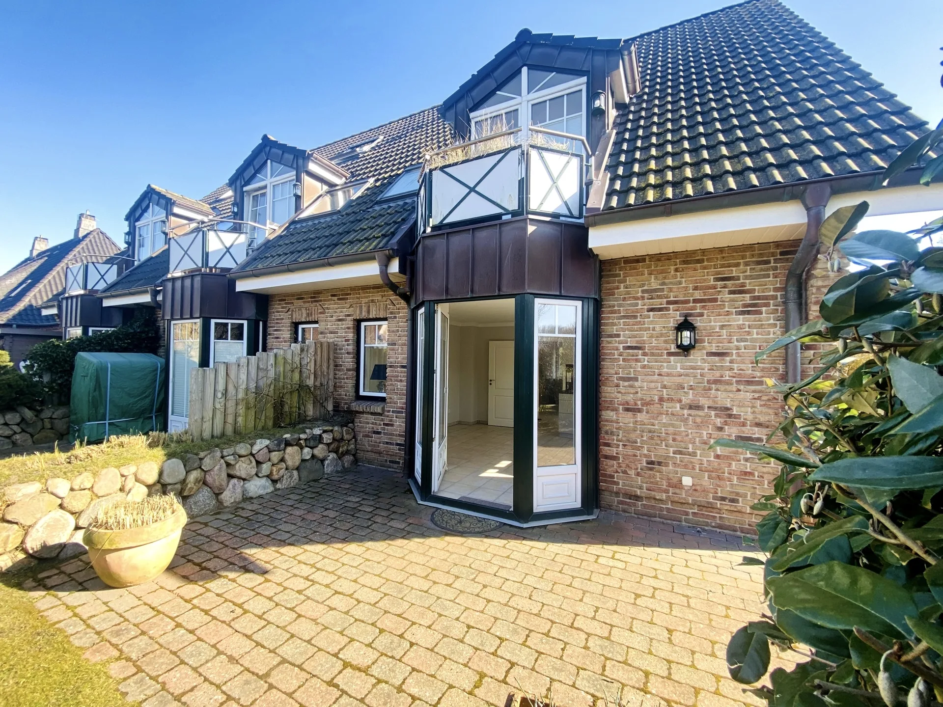 Bild - Ferienwohnung mit Süd-West Terrasse und zwei Bädern