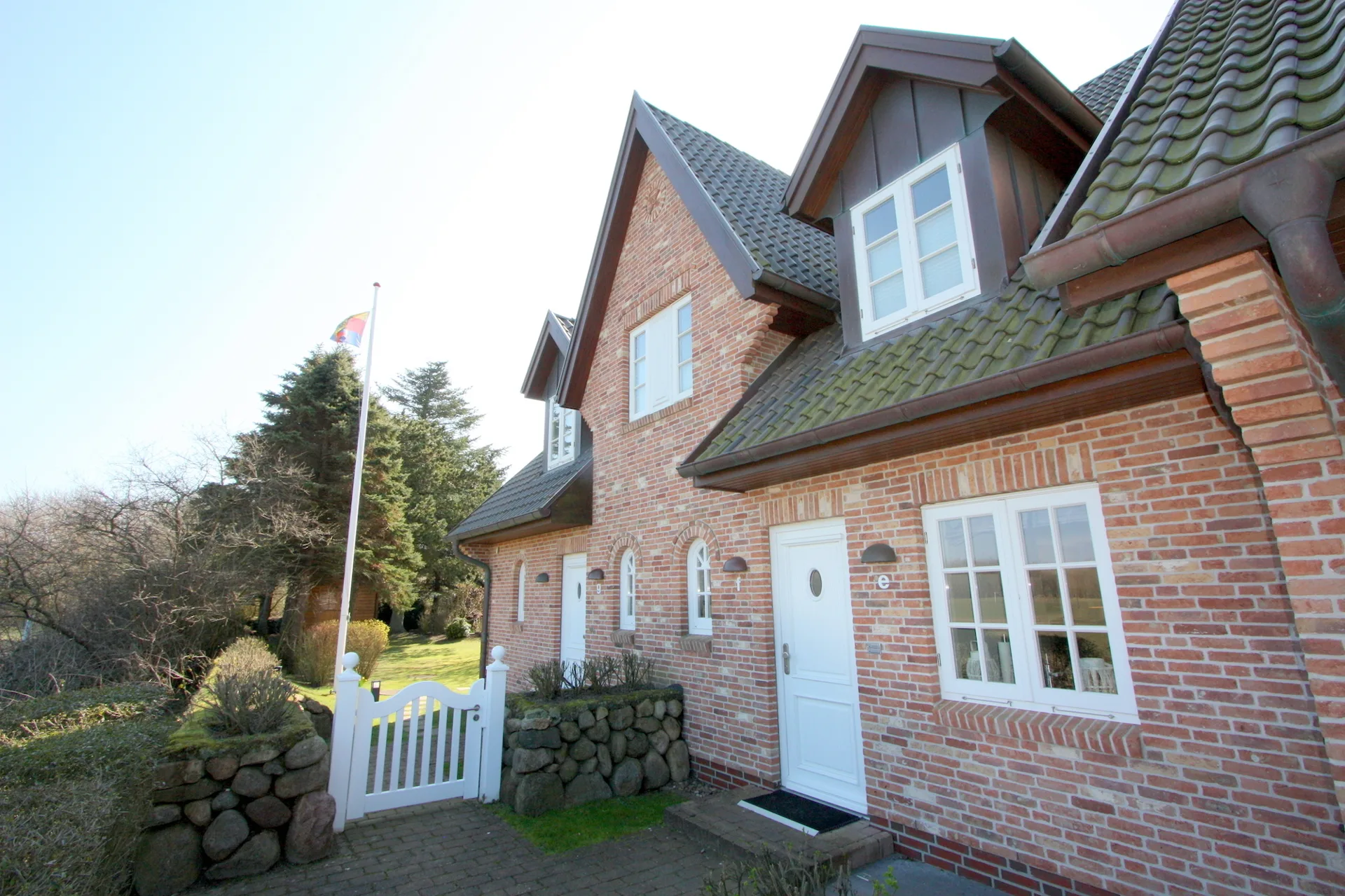Bild - Moderne Obergeschosswohnung mit Balkon in Wenningstedt