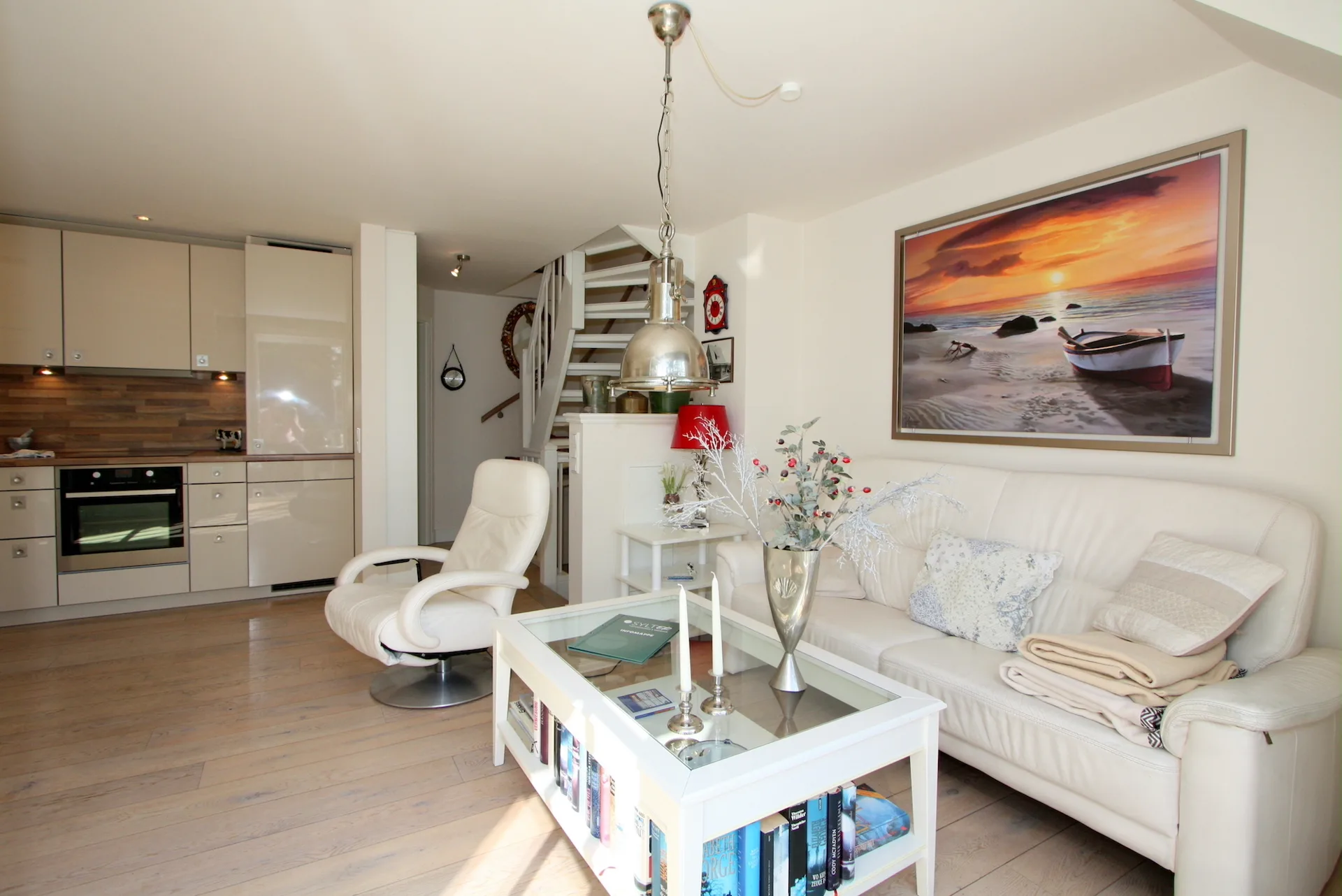 Bild - Moderne Obergeschosswohnung mit Balkon in Wenningstedt
