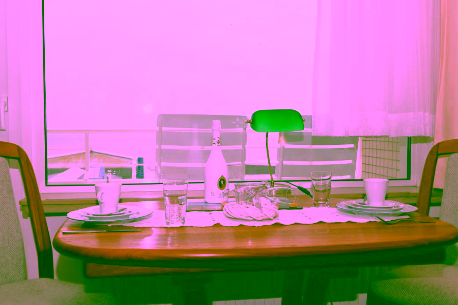 Bild - Zentrale zwei Zimmerwohnung mit herrlichem Meerblick in strandnaher Lage