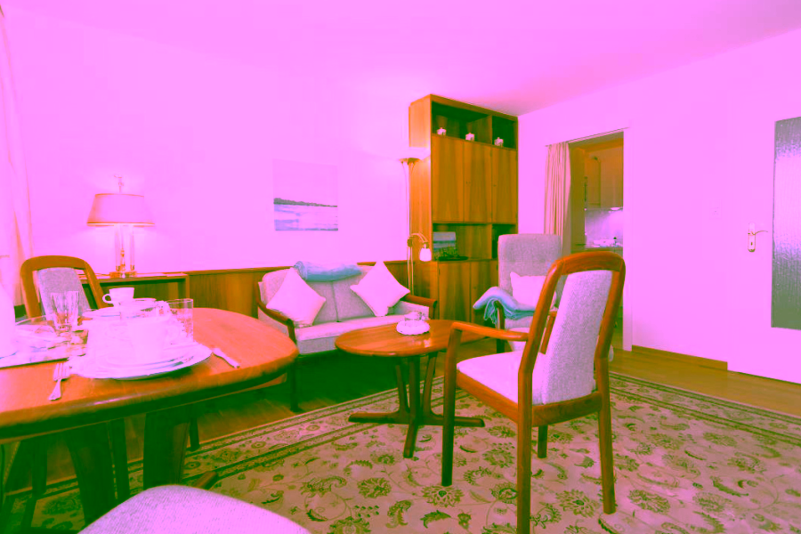 Bild - Zentrale zwei Zimmerwohnung mit herrlichem Meerblick in strandnaher Lage