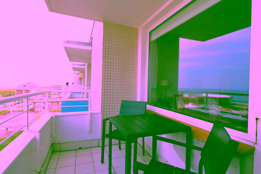 Bild - Zentrale zwei Zimmerwohnung mit herrlichem Meerblick in strandnaher Lage