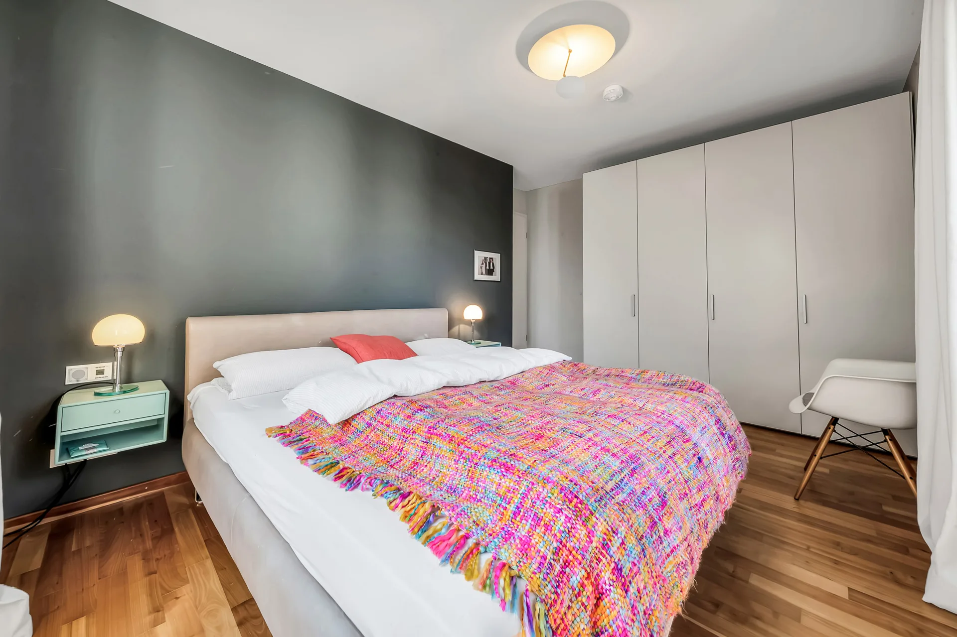Bild - Sehr schön gelegene und genehmigte Ferienwohnung am Wenningstedter Dorfteich auf einer Ebene