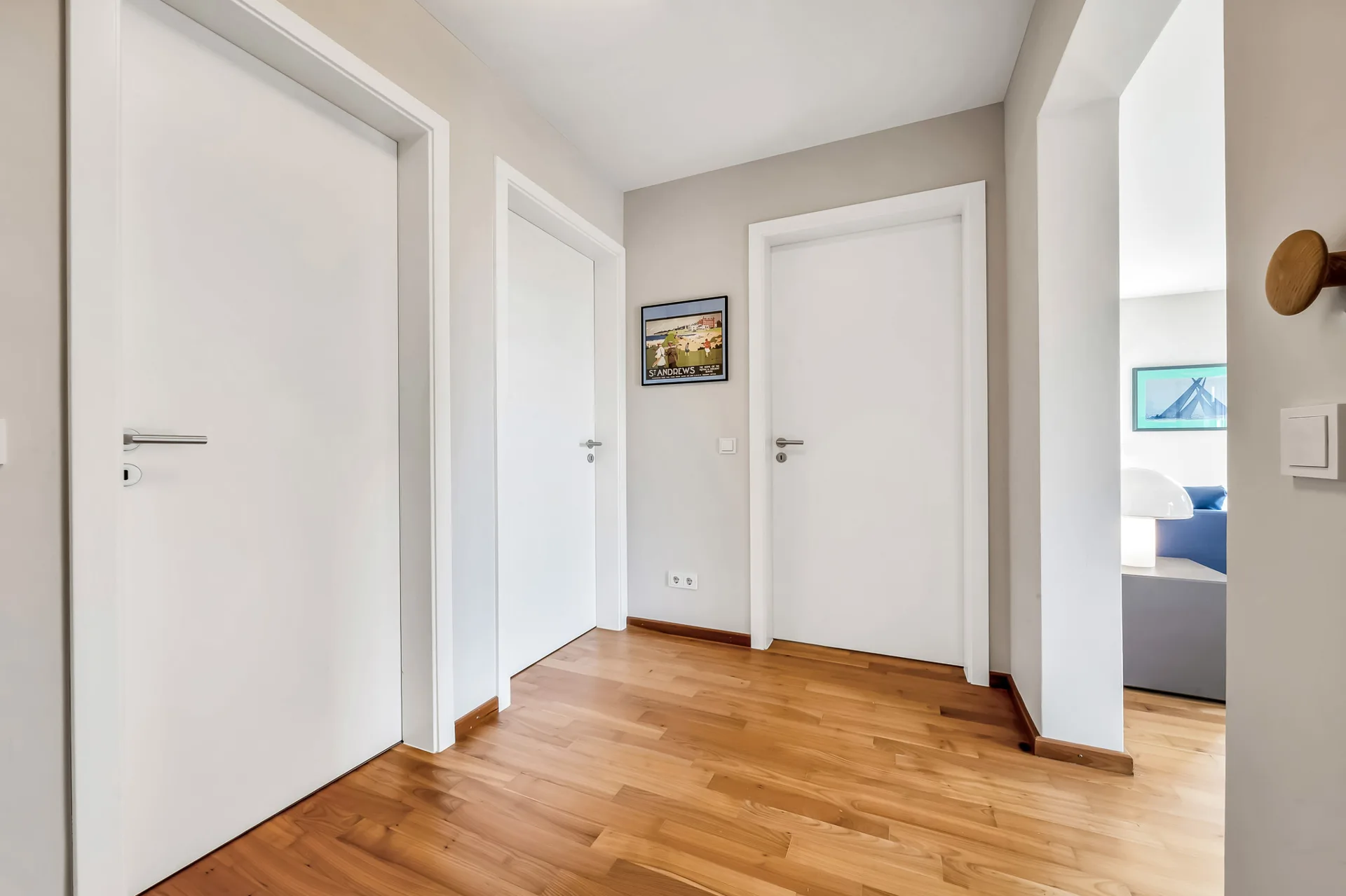 Bild - Sehr schön gelegene und genehmigte Ferienwohnung am Wenningstedter Dorfteich auf einer Ebene
