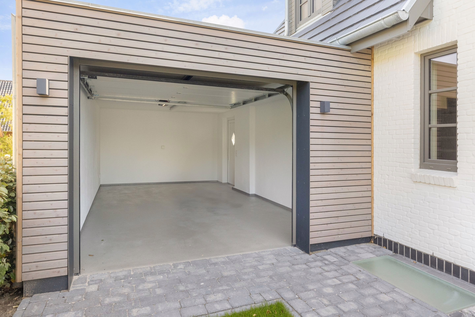 Bild - Neubau eines freistehenden Wohnhauses (Dauerwohnung) mit Garage in Westerland