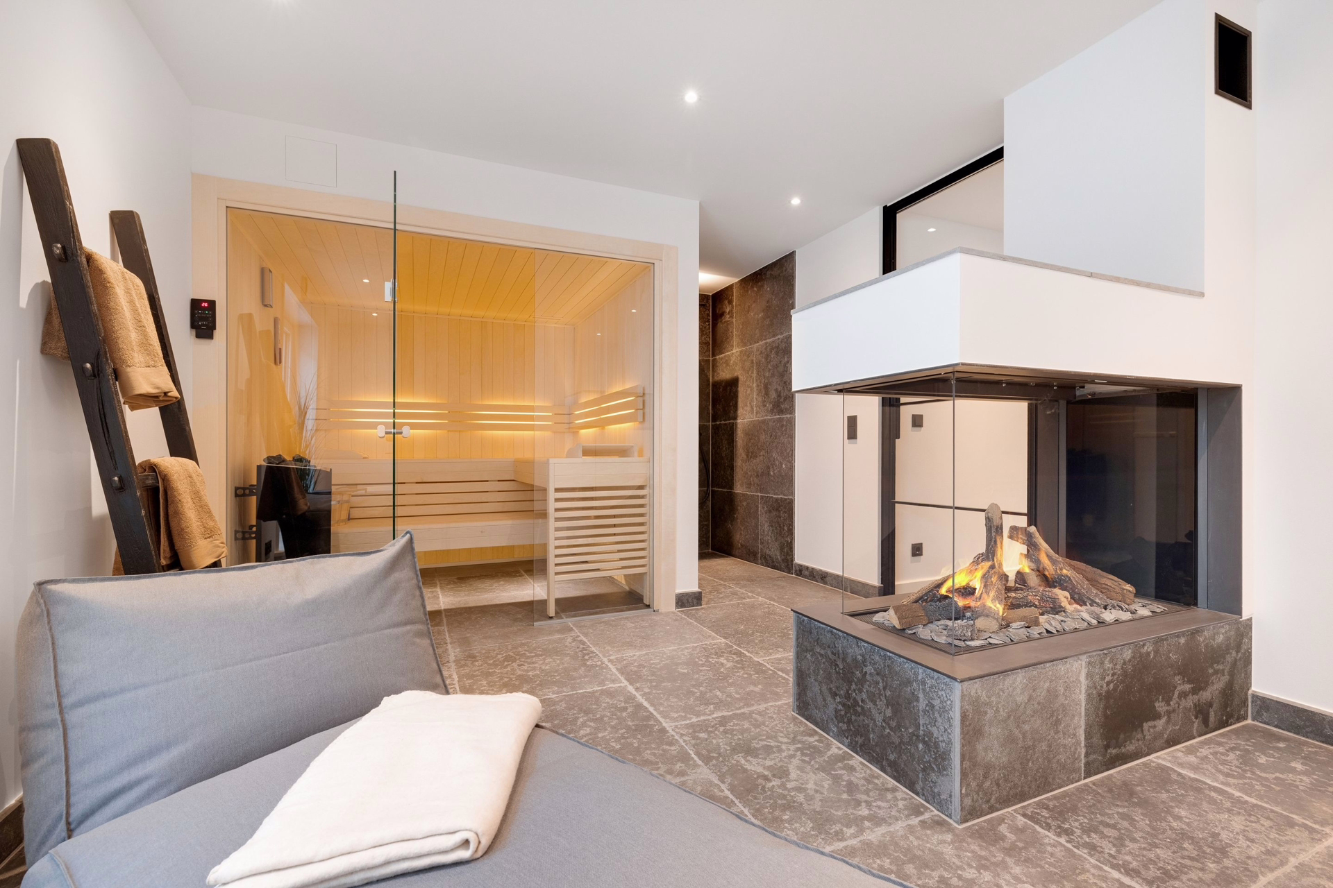 Bild - Neubau eines freistehenden Wohnhauses (Dauerwohnung) mit Garage in Westerland