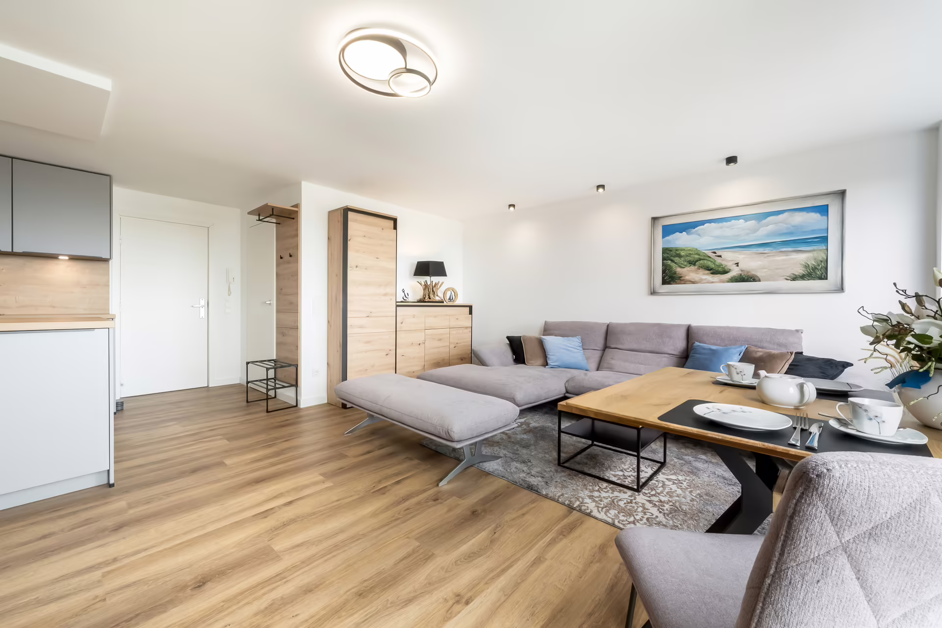 Bild - Sanierte 2 Zimmer Wohnung in Westerland mit Blick zum Rantumbecken