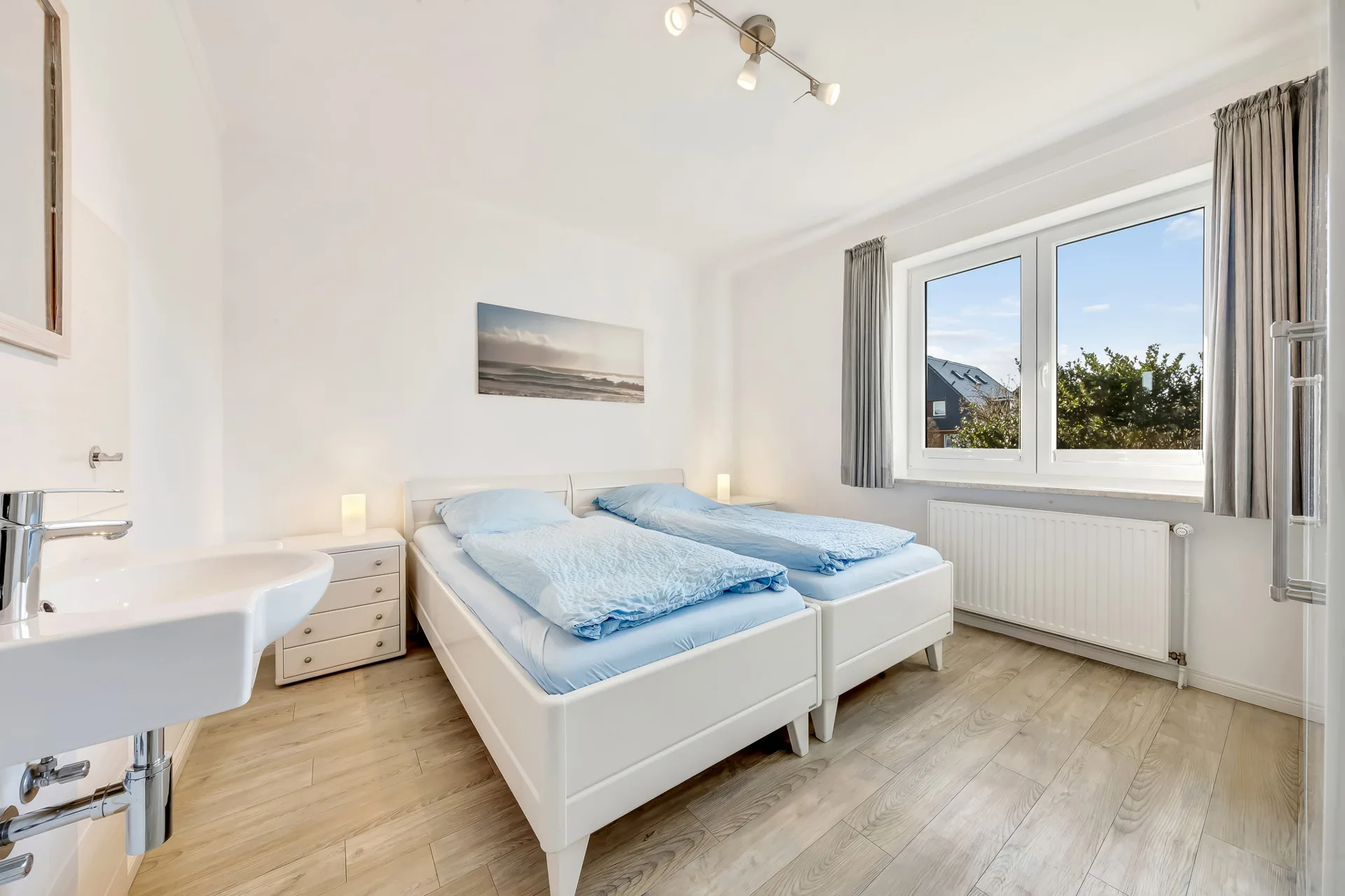 Bild - Einzelhaus in Bestlage von Wenningstedt