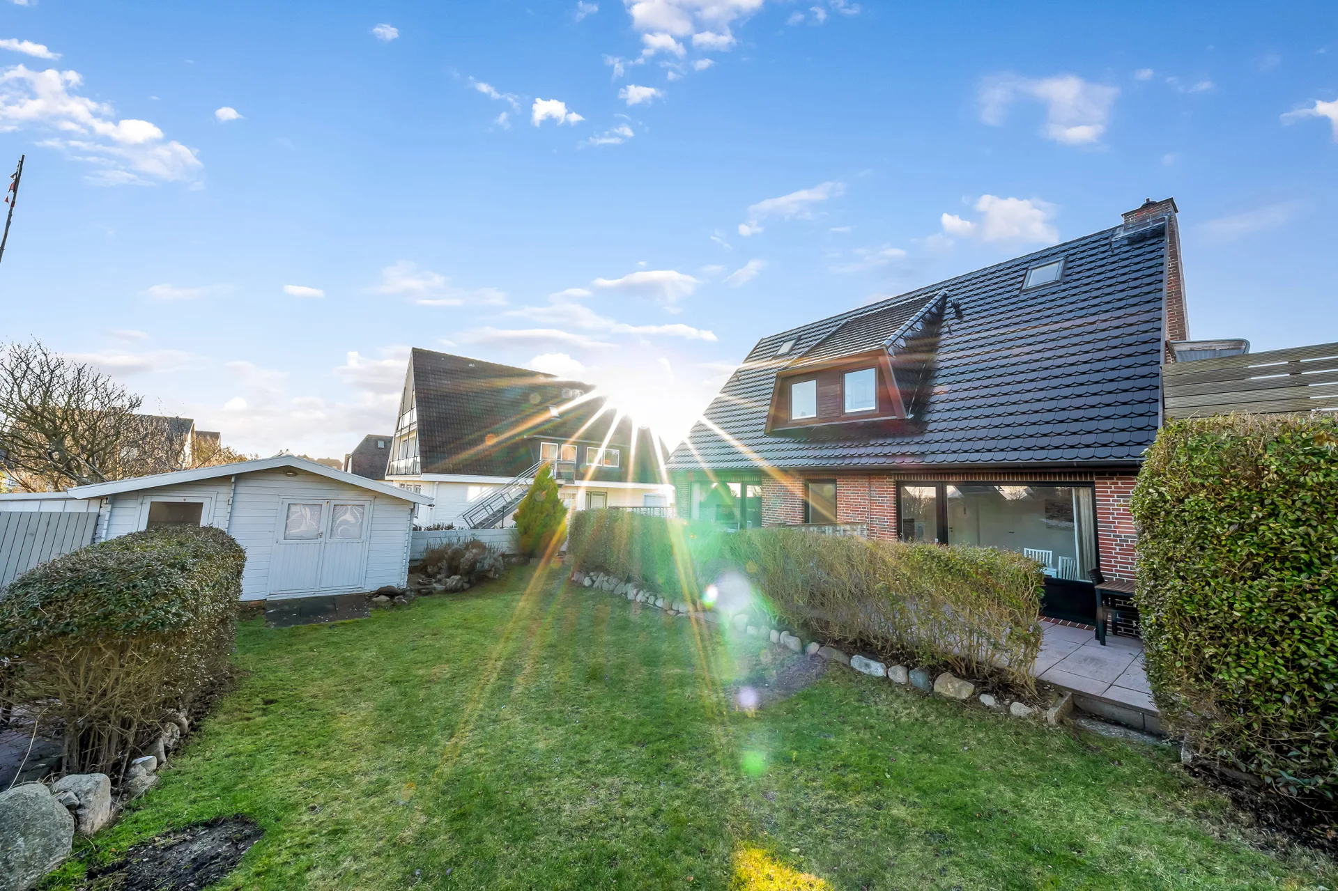 Bild - Einzelhaus in Bestlage von Wenningstedt