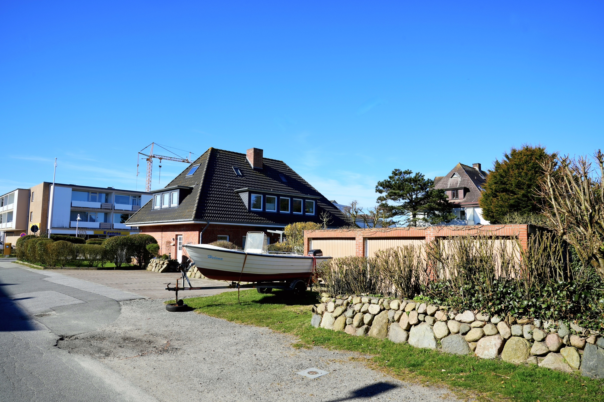Bild - Wenningstedt. Attraktives Baugrundstück in strandnaher Lage mit viel Potential