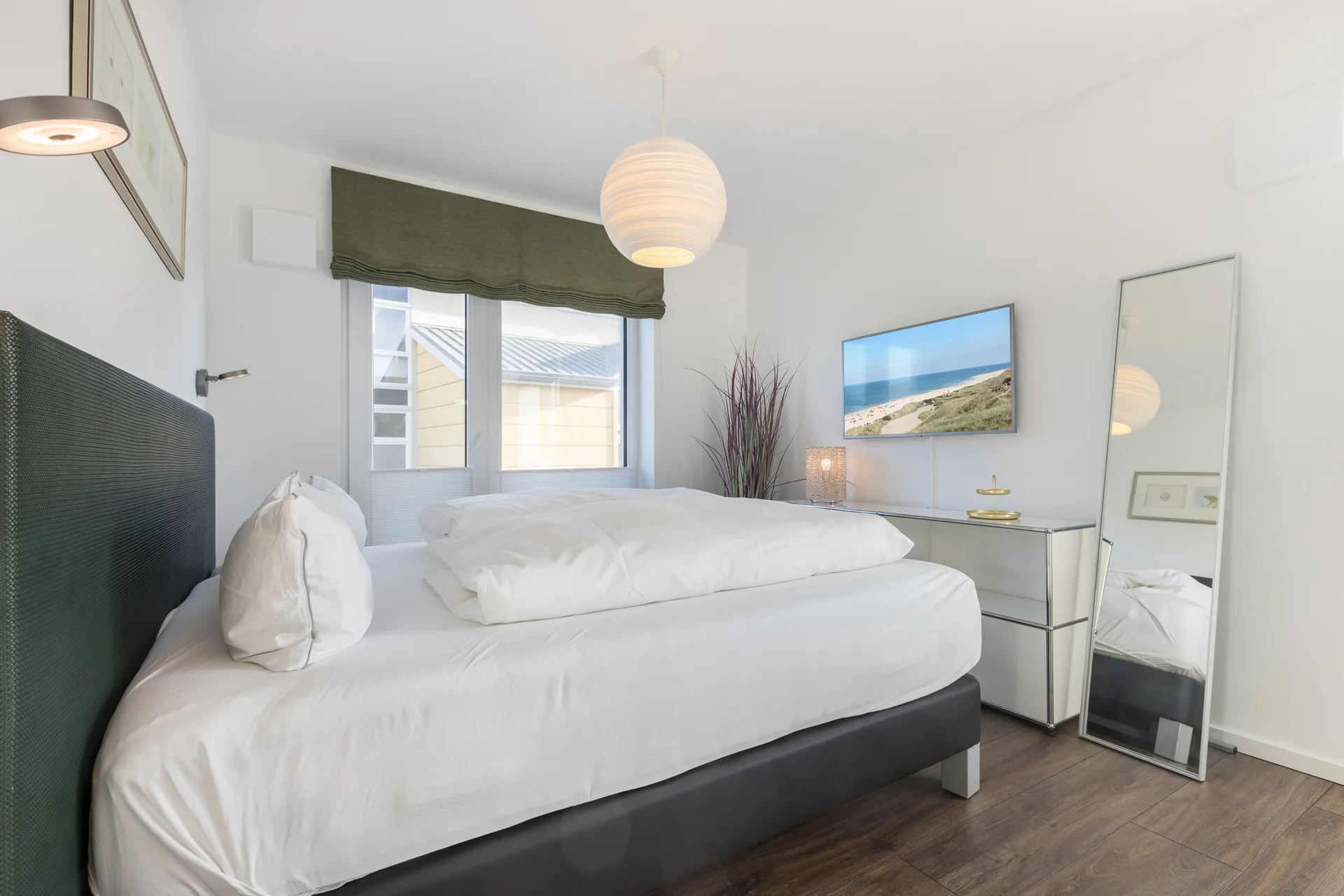 Bild - helles und modernes 3-Zimmer Appartement mit 2 Balkonen und Fahrstuhl in strandnaher Lage von List