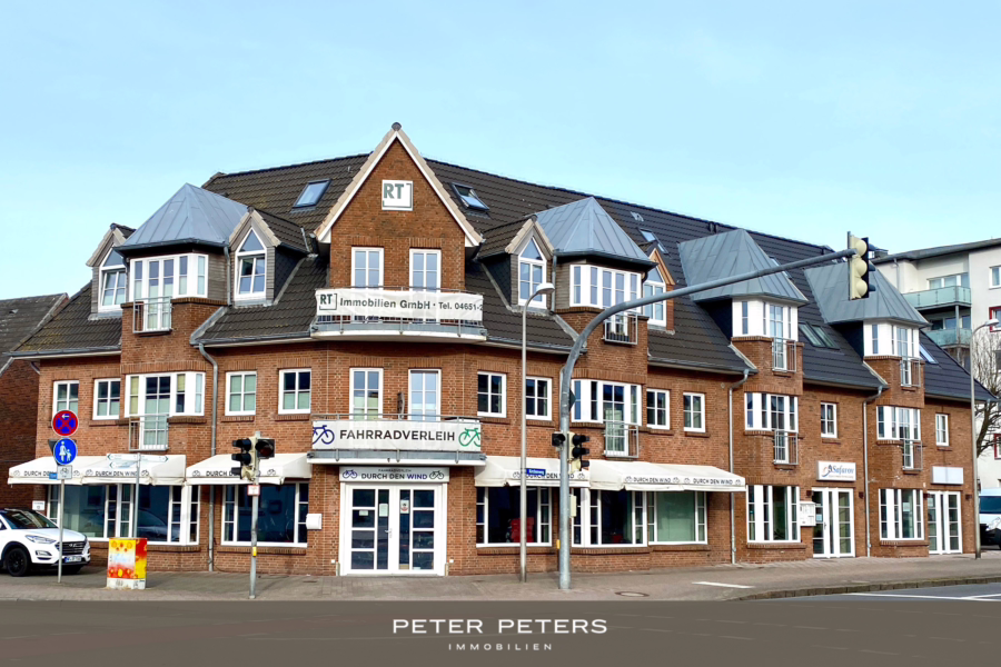 Ansicht Eck - Gut vermietetes Wohn- und Geschäftshaus in zentraler Lage von Westerland