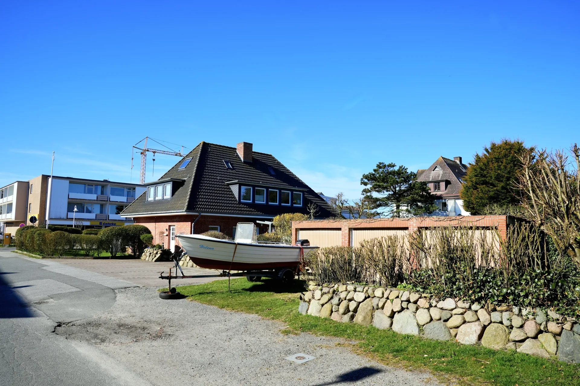 Bild - Wenningstedt. Attraktives Baugrundstück in strandnaher Lage mit viel Potential