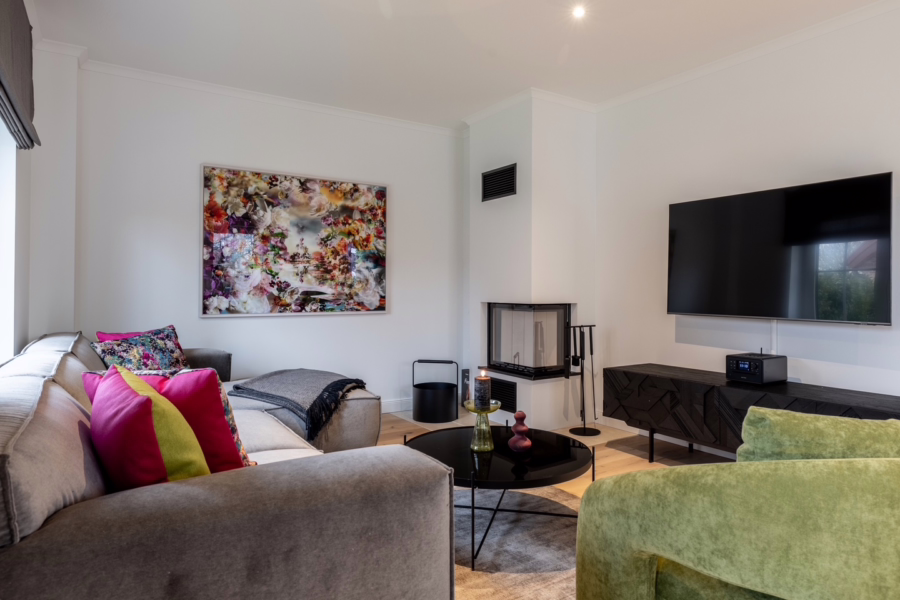 Bild - Neubau mit Hotelanbindung mit Annehmlichkeiten von Wellnessbereich und Frühstück