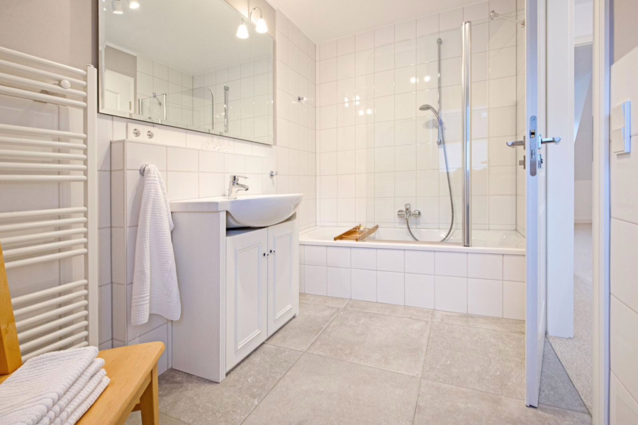 Bild - Modernes Reihenmittelhaus nahe den Lister Dünen