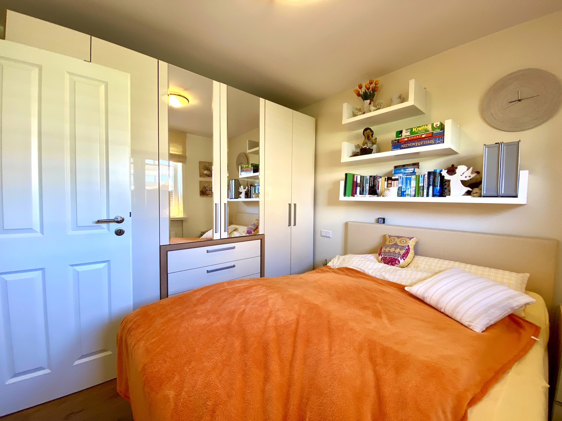 Bild - Erdgeschosswohnung mit Südterrasse und kleinem Gartengrundstück