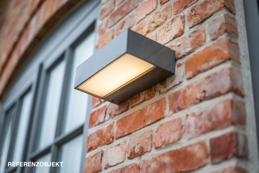 Bild - -Neubau- Reetgedecktes Einzelhaus in wiesennaher Lage von Wenningstedt