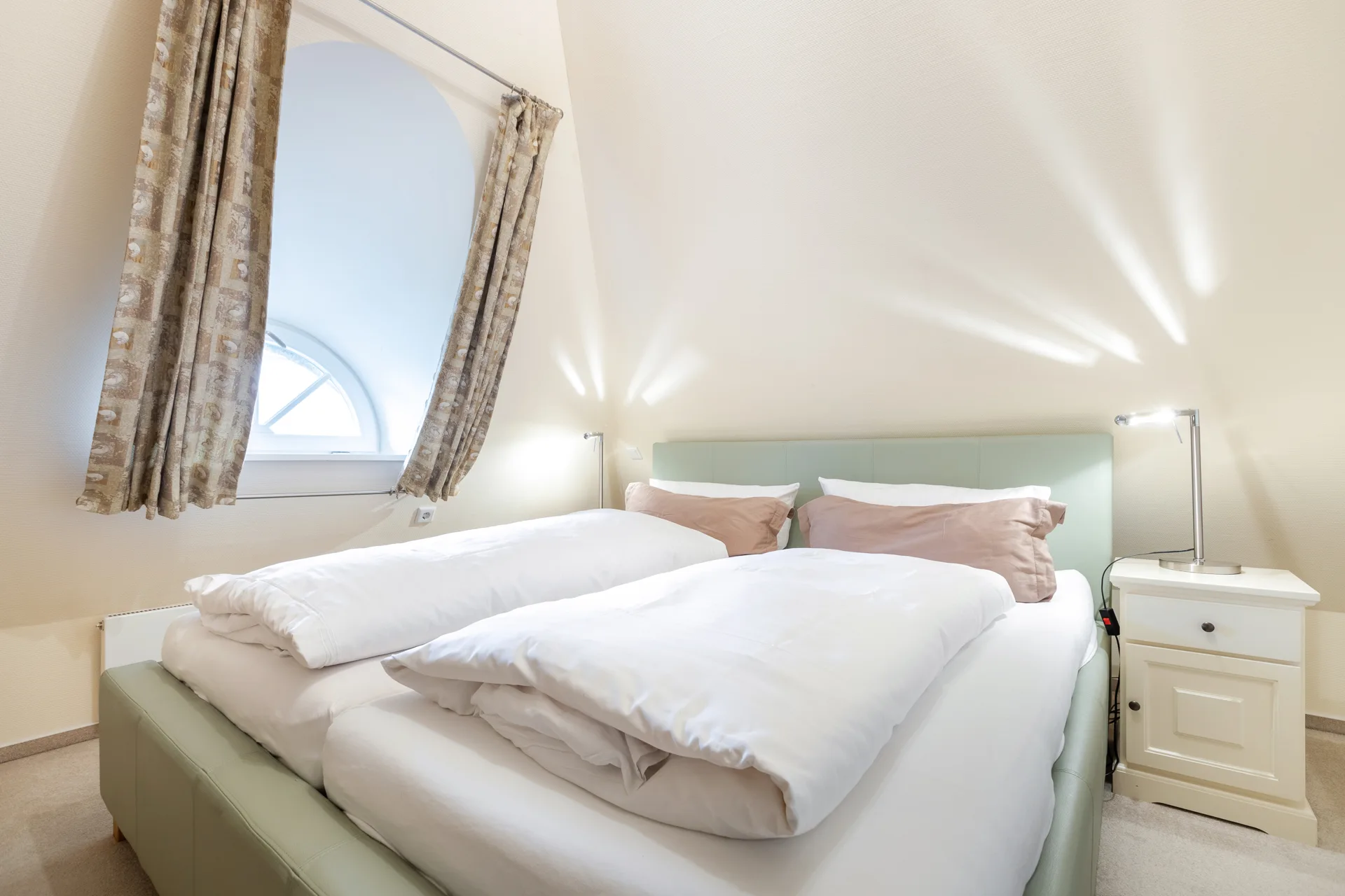 Bild - Reetgedeckte Obergeschosswohnung in den Dünen von Rantum