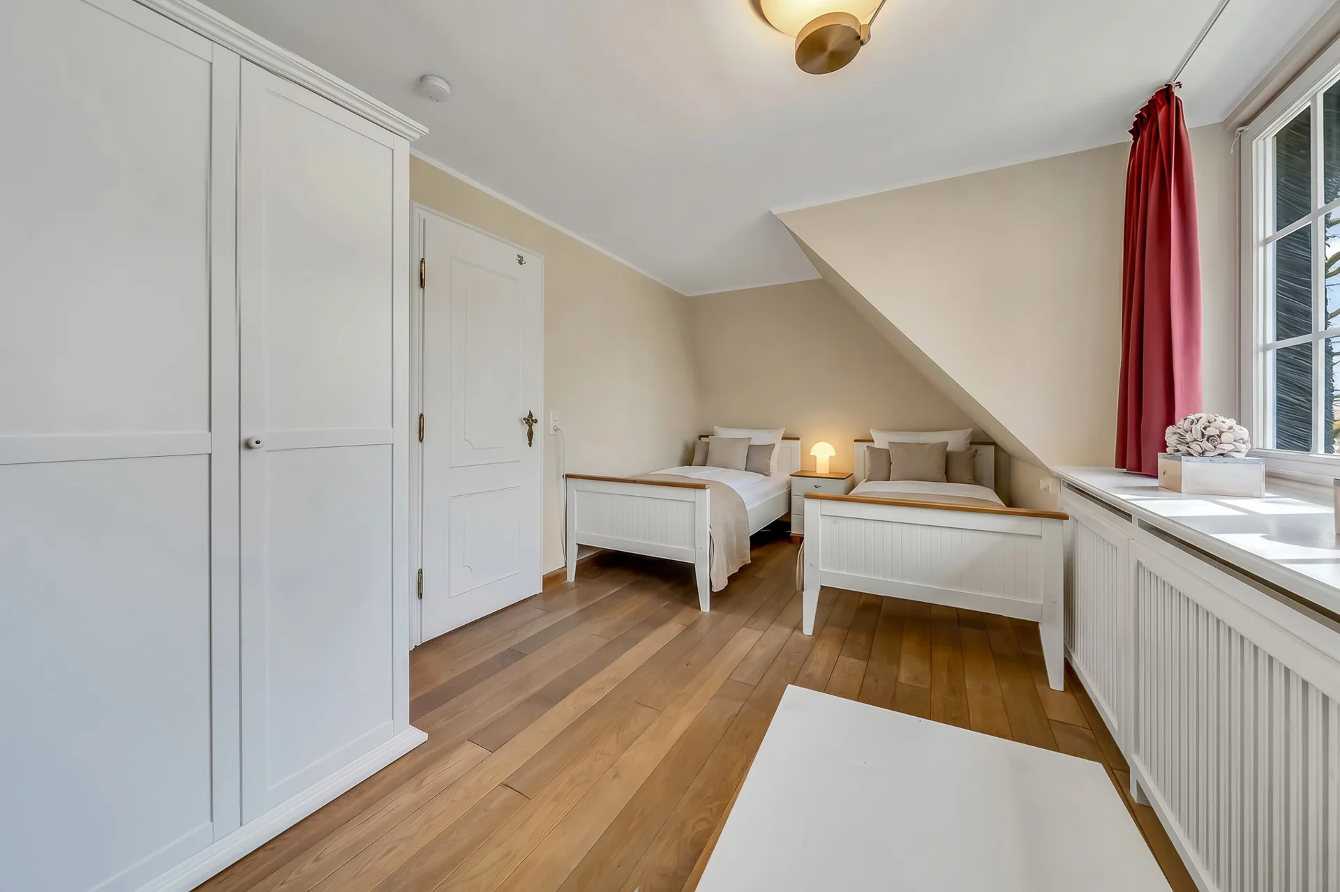 Bild - Tolles Reihenendhaus im schönen Keitum