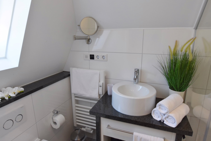 Bild - Eigentumswohnung direkt hinter den Dünen von Westerland am Strandübergang