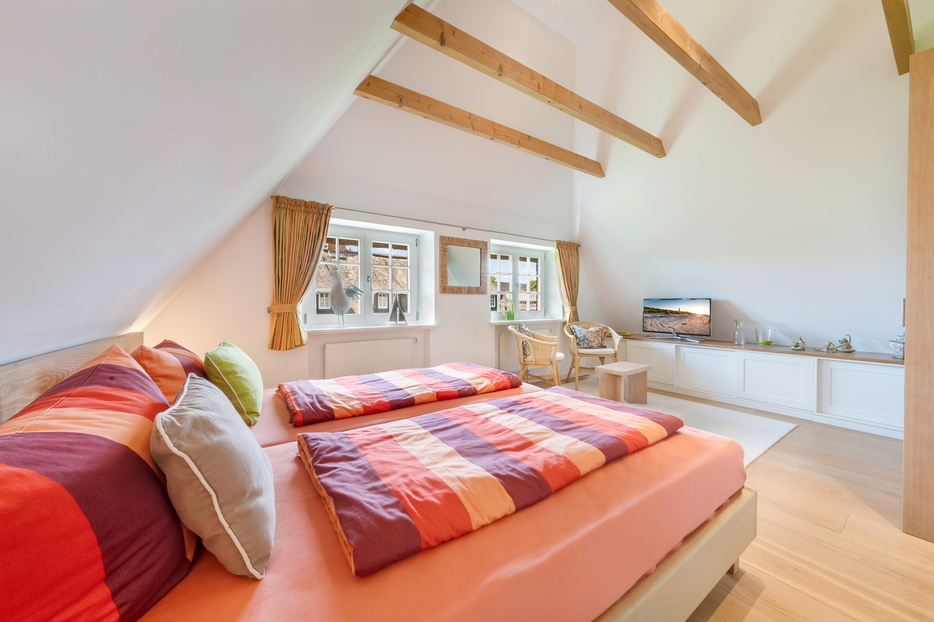 Bild - Ruhiges Einzelhaus mit Einliegerwohnung