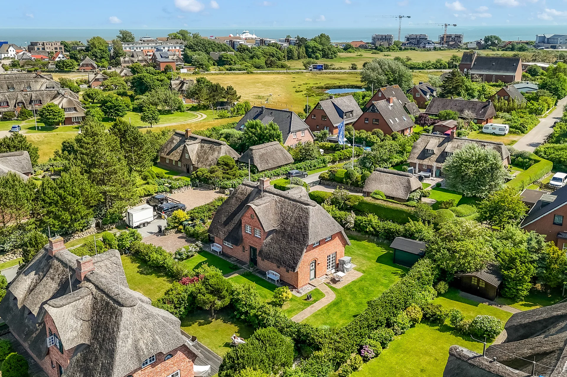Bild - Ruhiges Einzelhaus mit Einliegerwohnung