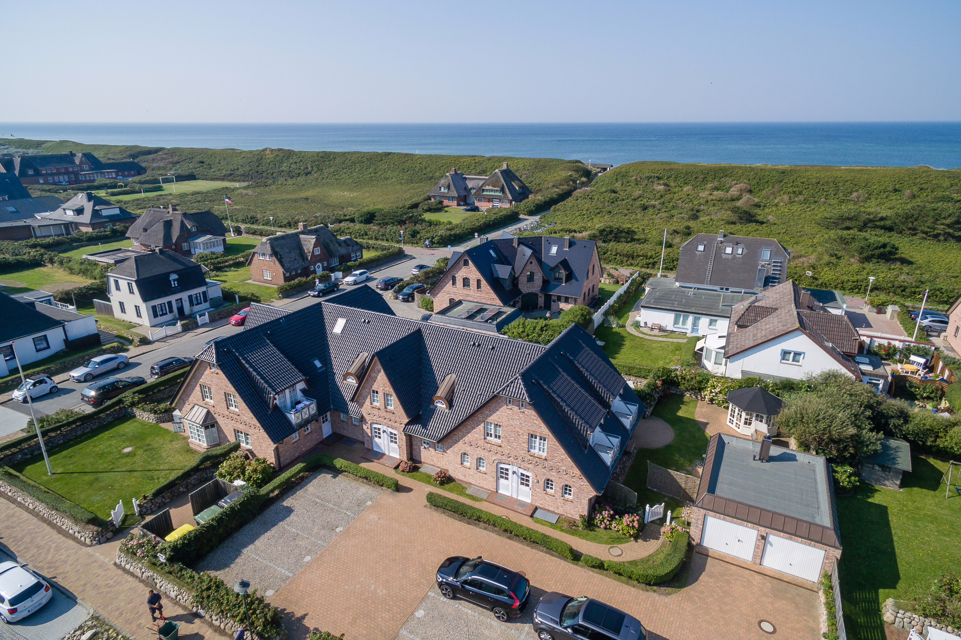 Bild - Hochwertige Dachgeschosswohnung in strandnaher Lage von Westerland