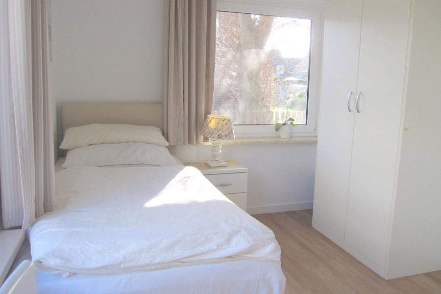 Bild - Strandnahe 4-Zimmer-Wohnung in ruhiger Lage im Süden von Westerland