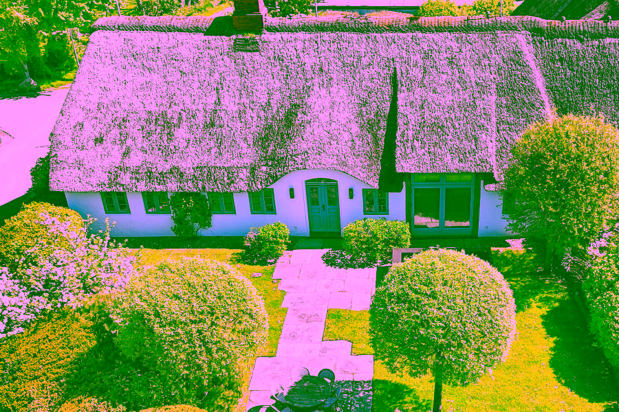 Bild - Exklusive Doppelhaushälfte im charmanten Morsum