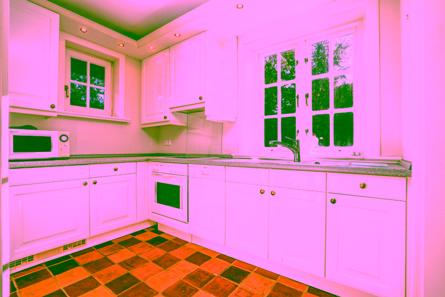 Bild - Zurückgezogenes Endhausteil mit schönem Garten in Keitum