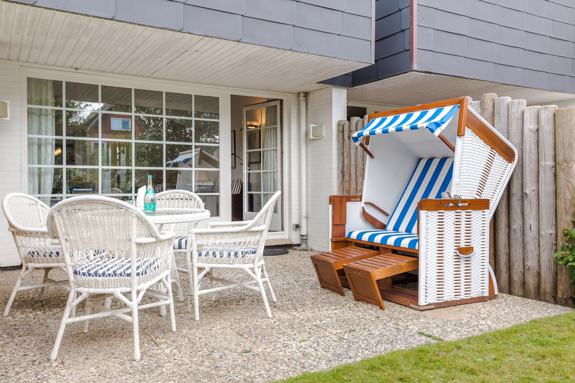Bild - Charmante Erdgeschosswohnung zwischen Weststrand und Dorfteich mit sonniger Terrasse