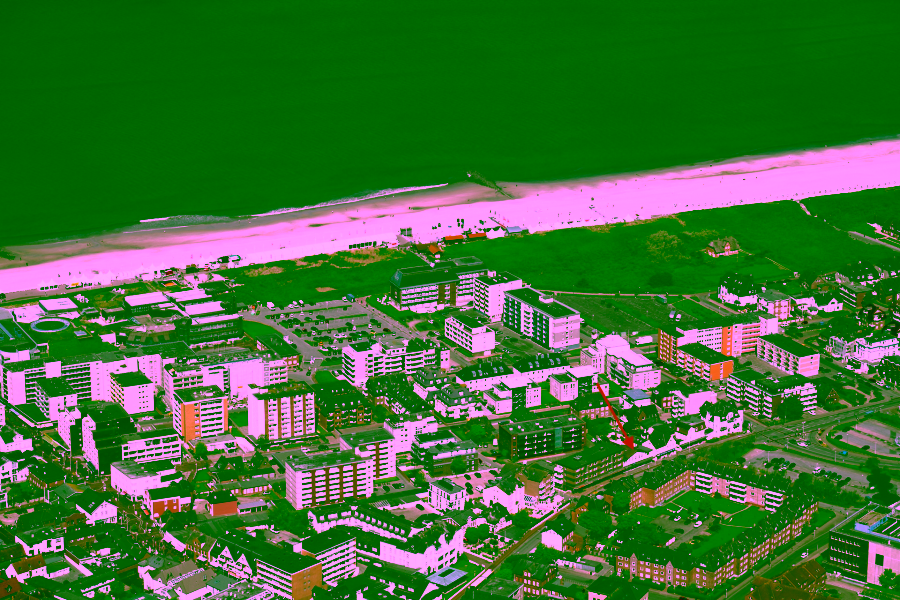 Bild - Seltenes Baugrundstück mit Alt-Bestand in Westerland